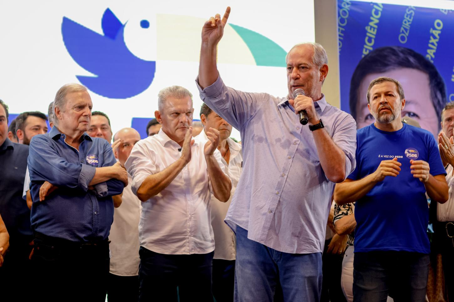 Ciro Gomes registra queda no valor de bens declarados à Justiça