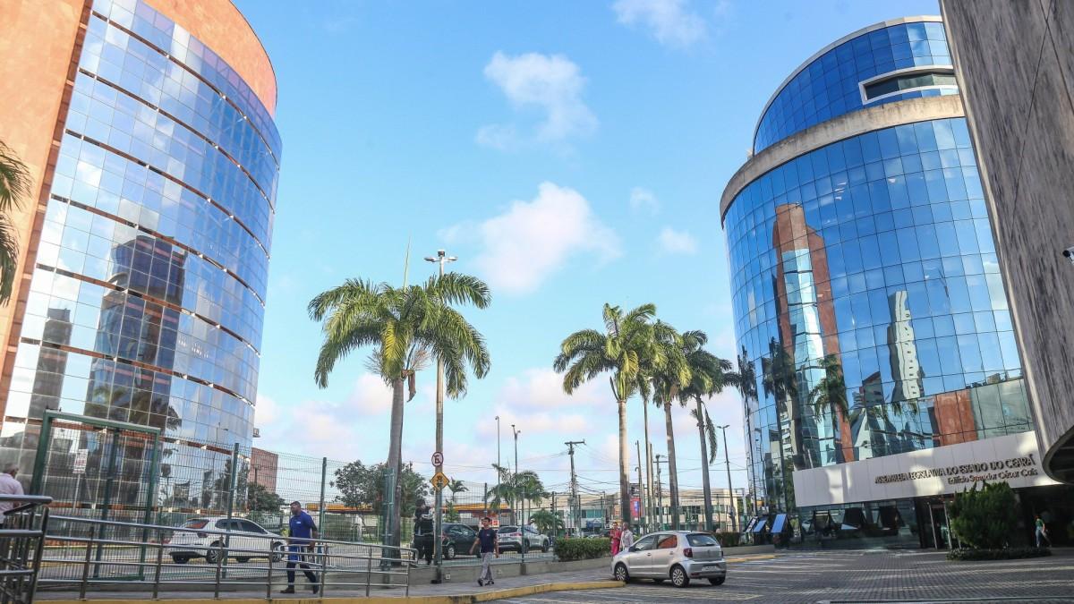 Concurso Alece: prazo para pedir reembolso da taxa termina nesta segunda (17)