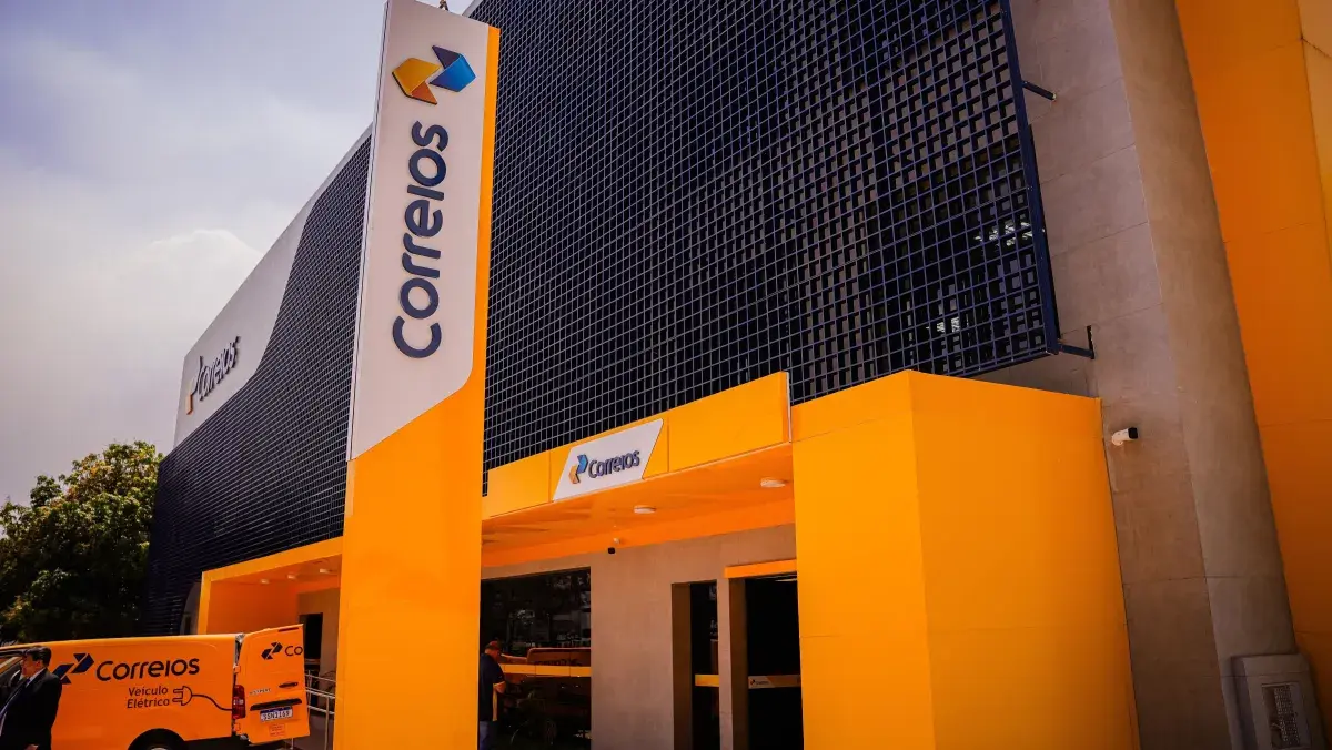 Correios lideram déficit das estatais; setor nuclear aparece em seguida