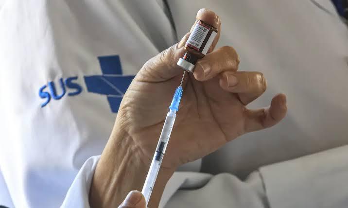 Dia D de multivacinação contra mais de 20 doenças acontece neste sábado (22) em todo o país