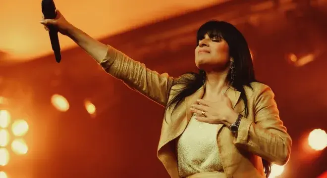 Fernanda Brum faz show gospel gratuito neste sábado (8) na Praça da Bíblia, em Juazeiro do Norte