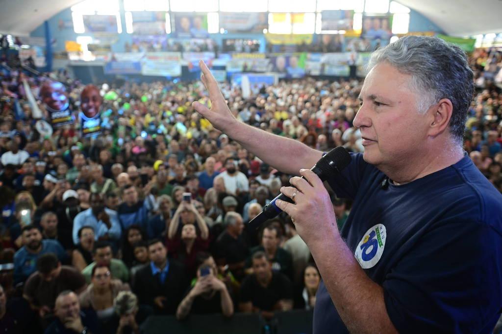 Juiz determina que Garotinho cumpra sentença que o deixa inelegível
