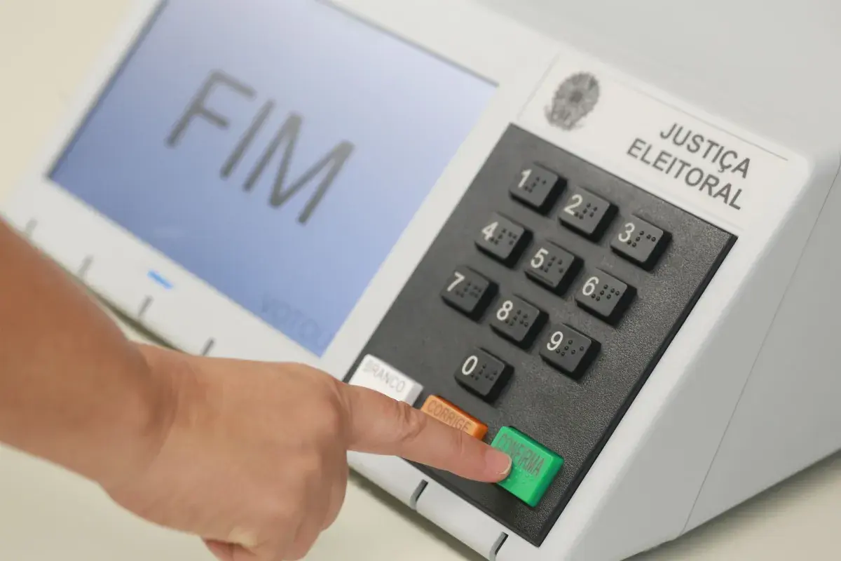 Justiça barra uso do sobrenome 
