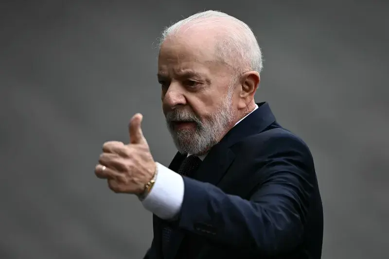 Lula escala dois ministros para o acompanharem no Jornal Nacional