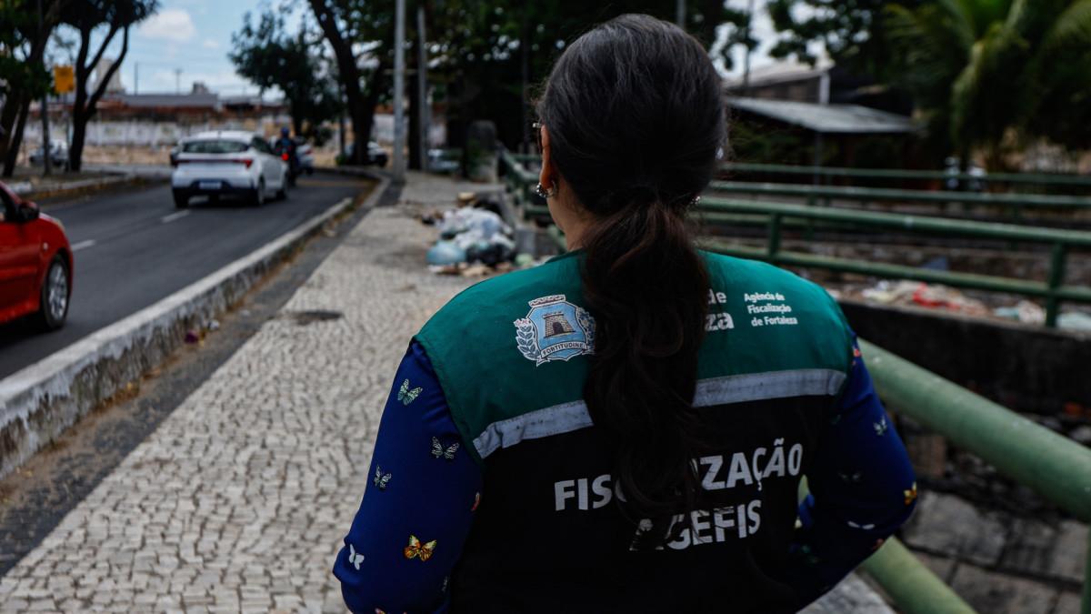 Oito estabelecimentos de saúde no Centro e na Aldeota são interditados