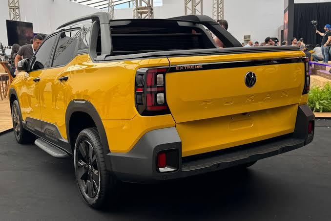 As versões intermediárias poderão receber o motor 1.0 TSI flex associado ao câmbio automático de seis marchas.
