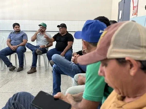 Produtores de leite do Crato realizam planejamento e avaliam ações do Programa de Melhoramento Genético