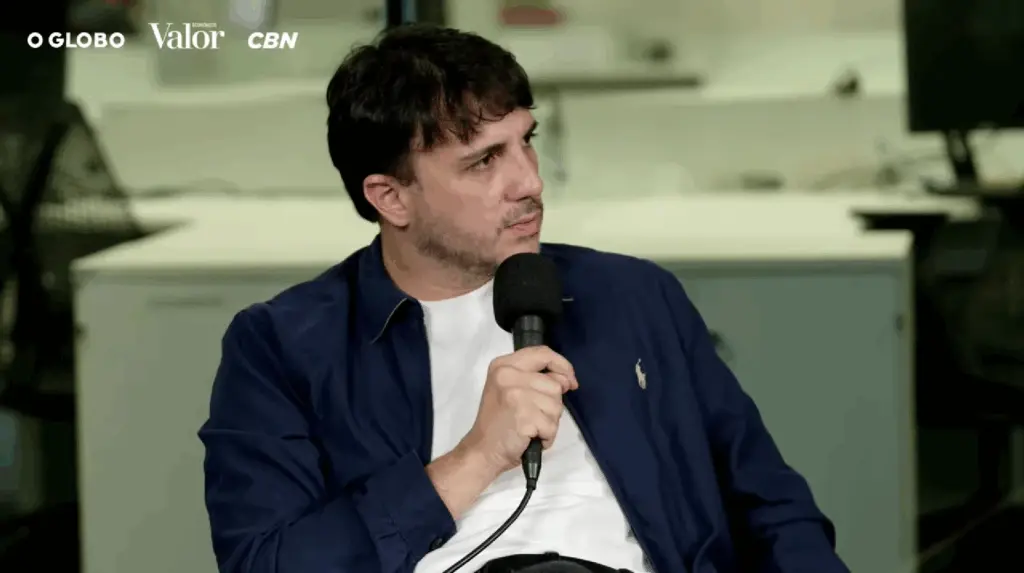 Renan sobre fim da 6×1: “Pauta perigosíssima para o Brasil”