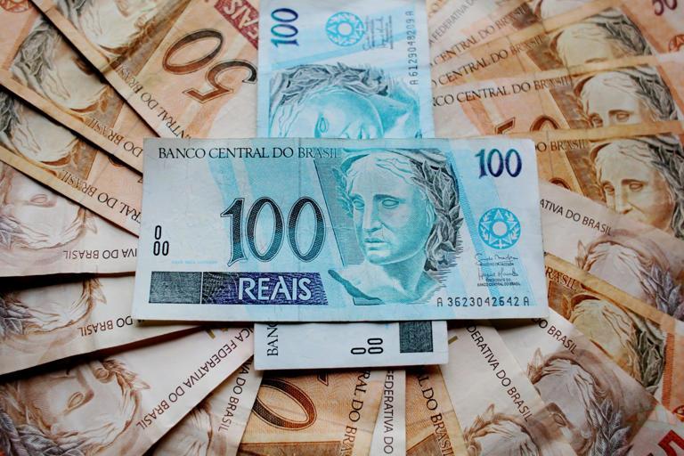 Salário mínimo de 2027: confira a projeção oficial do governo