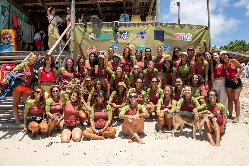 Sunset Com Elas anuncia a 16ª edição do evento que fortalece a presença feminina no kitesurf