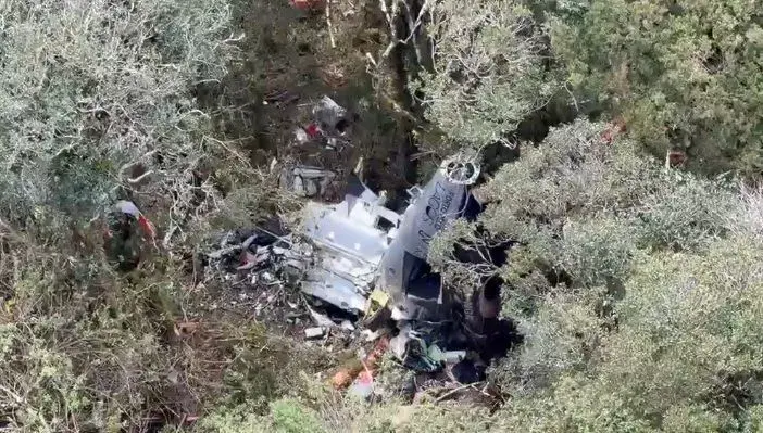Bombeiros confirmam morte do cantor Rick em queda de helicoptéro em SC (veja o vídeo)