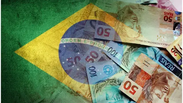 Brasil cai 7 posições e fica entre as seis economias menos competitivas do mundo em ranking do IMD