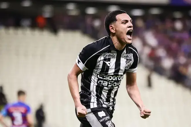 Ceará marca no fim e arranca empate com Fortaleza no Clássico-Rei pela Série B