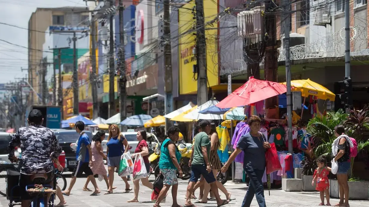 Ceará registra 3,7 milhões de endividados e acumula R$ 19,5 bilhões em dívidas, em agosto