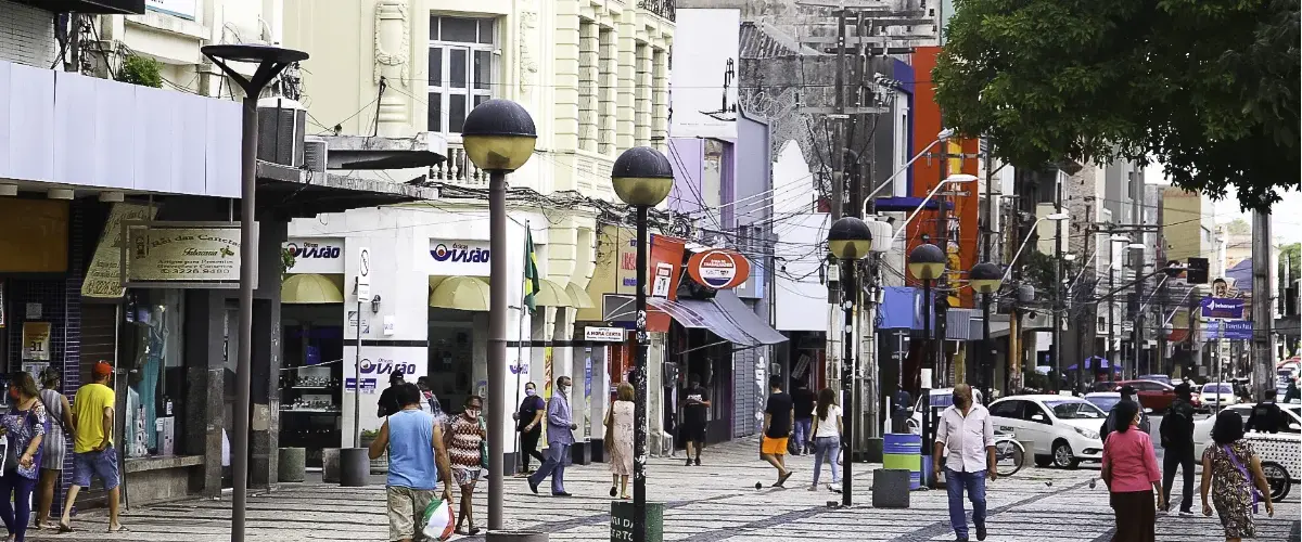 Dia do Comerciário: o que abre e o que fecha na próxima segunda-feira (21) em cidades cearenses