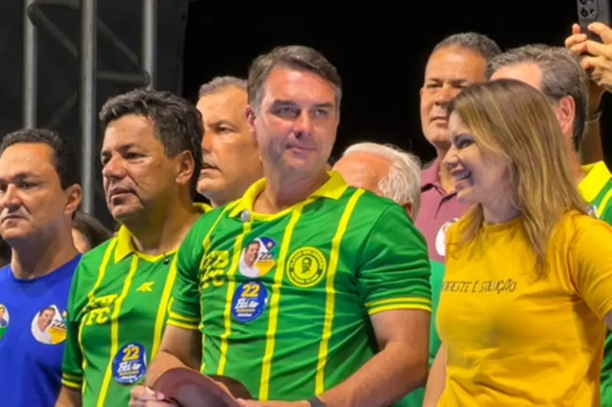 Flávio intensifica agenda no Sudeste antes do 1º turno após ida ao Nordeste