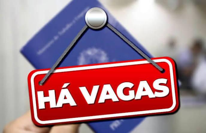 Concurso da UFC e mais de 2 mil vagas no Sine: confira oportunidades abertas no Ceará nesta segunda-feira (26)