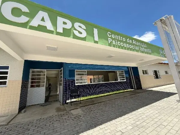 Crato entrega novo CAPS Infantil à população