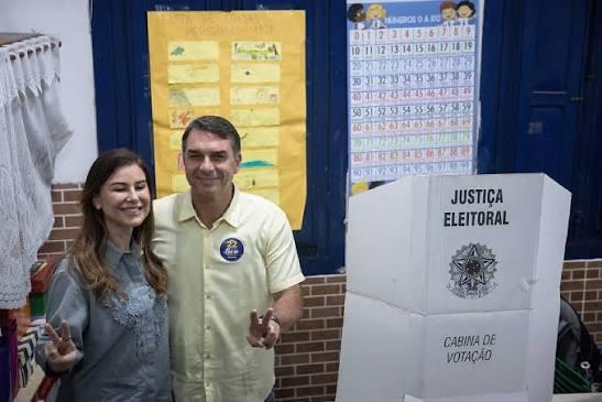 Eleições: Flávio cobra explicação sobre o que ocorreu entre 17h e 19h