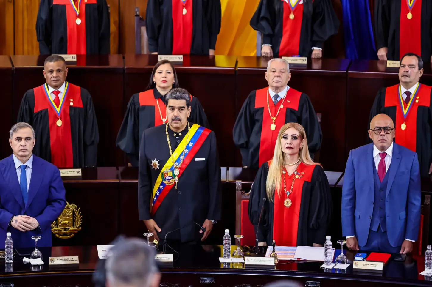EUA articulam substituição de 32 magistrados do Supremo da Venezuela