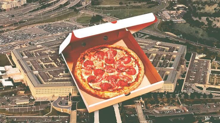 “Índice de Pizza do Pentágono”: pedidos disparam e geram alerta. Entenda