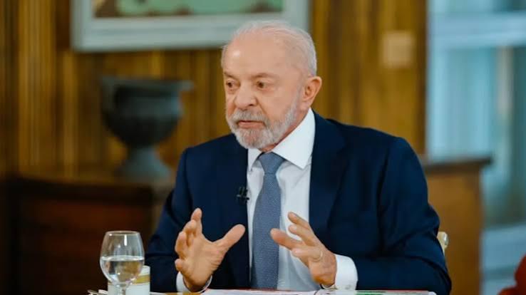 Lula fica em Brasília no fim de semana se preparando para debate da Band