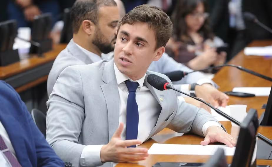 Nikolas Ferreira promete propor 