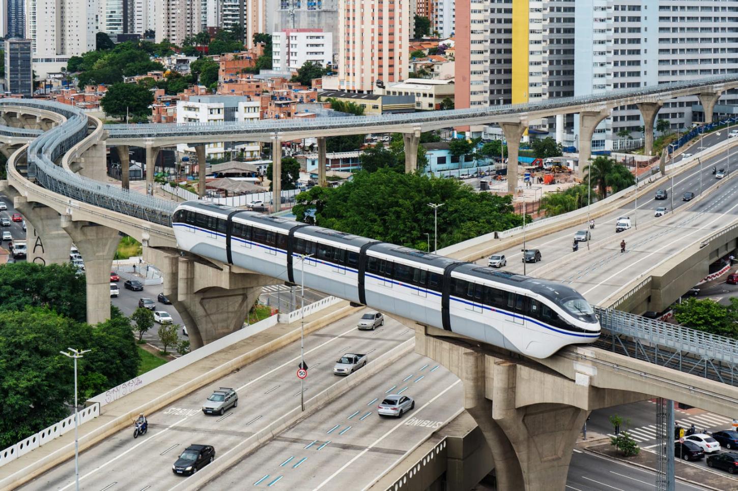 A engenharia por trás do monotrilho de São Paulo redefine os padrões de transporte público de média capacidade no país.