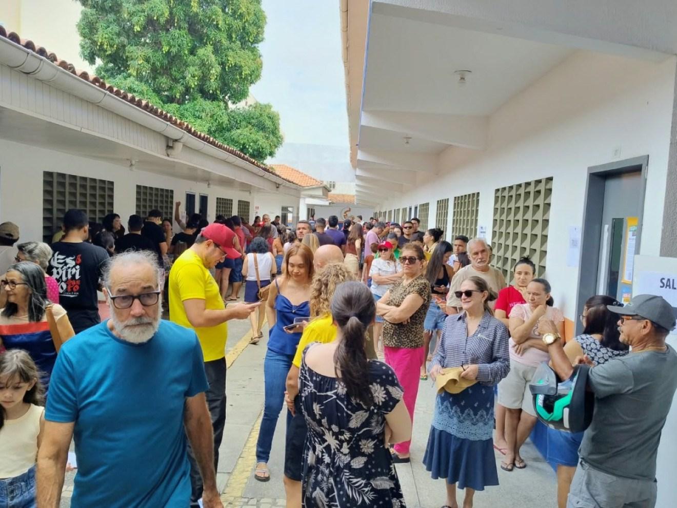 Quase 7 milhões de eleitores no Ceará estão aptos a votar neste domingo (25), segundo turno da eleição para presidente da República em 2026. 