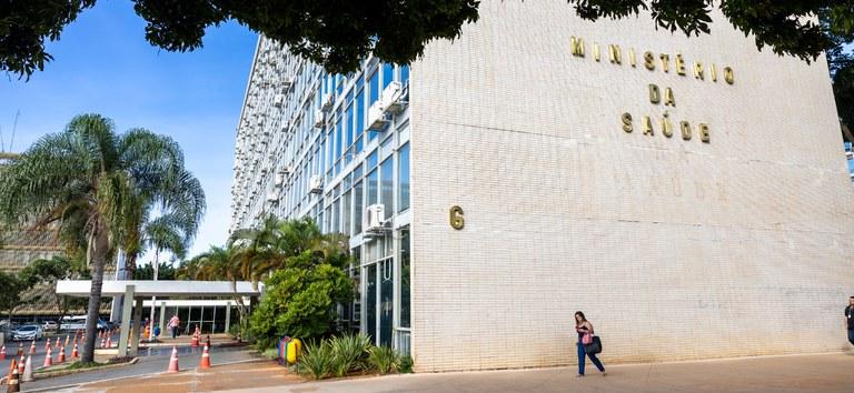 Quedas já levam mais de 800 crianças a atendimentos no CE em 2026