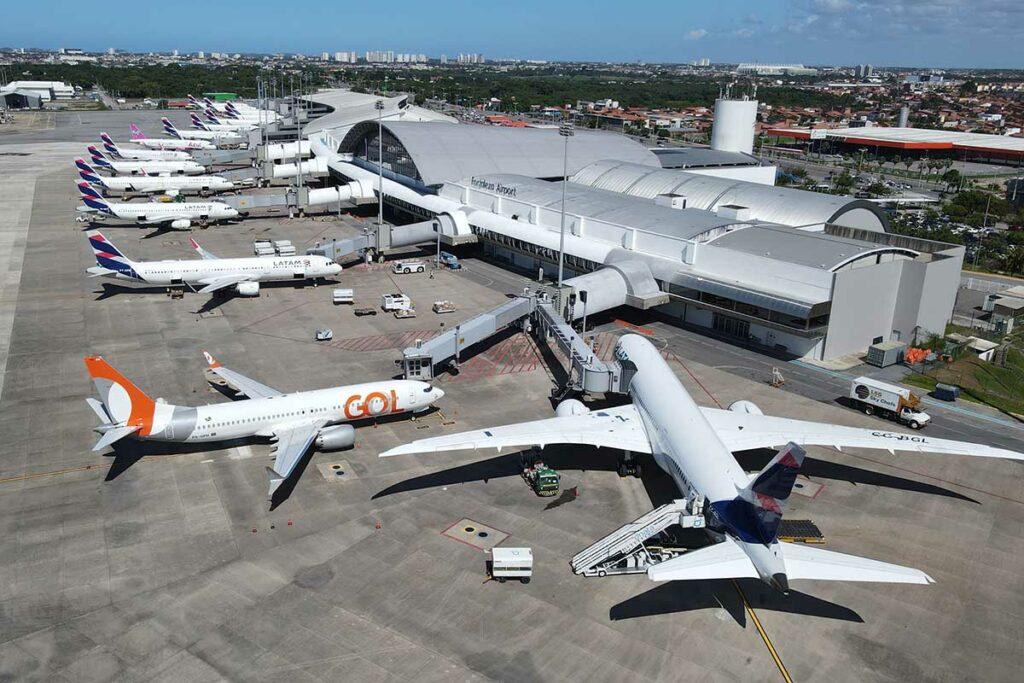 Querosene de aviação sobe até 12% e mantém pressão sobre custos das aéreas