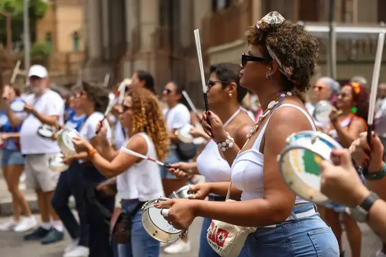Zumbi, Finados e Proclamação: confira feriados nacionais de novembro
