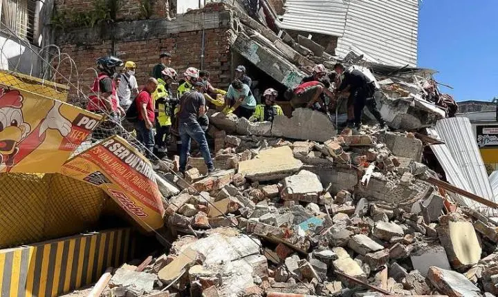 Ao menos 111 mortos após o 'maior terremoto da década' atingir a Colômbia