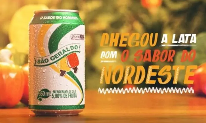 Após recusar uma proposta da gigante Coca-Cola, a Cajuína São Geraldo manteve sua independência e hoje vende, sozinha, 80 milhões de litros por ano.