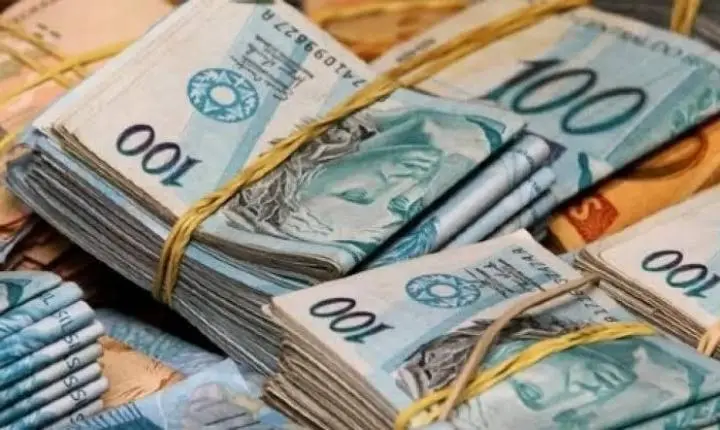 Arrecadação federal cresce 9% em julho e bate recorde para o mês
