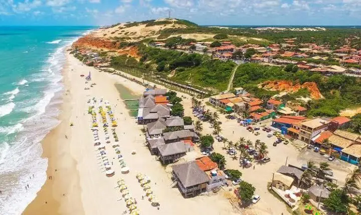 Beberibe anuncia atrações do Réveillon 2027 com festa em Morro Branco