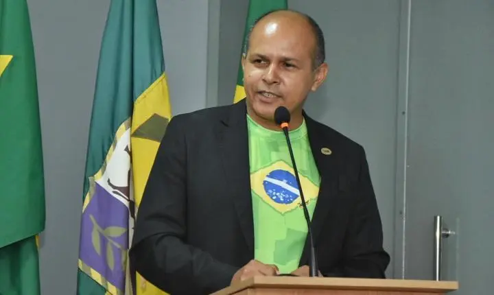 Candidato a deputado denuncia ameaça de agressão por Cid Gomes (veja o vídeo)