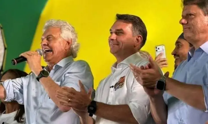Com derrota, Flávio ficará sem cargo público e sem foro após 24 anos