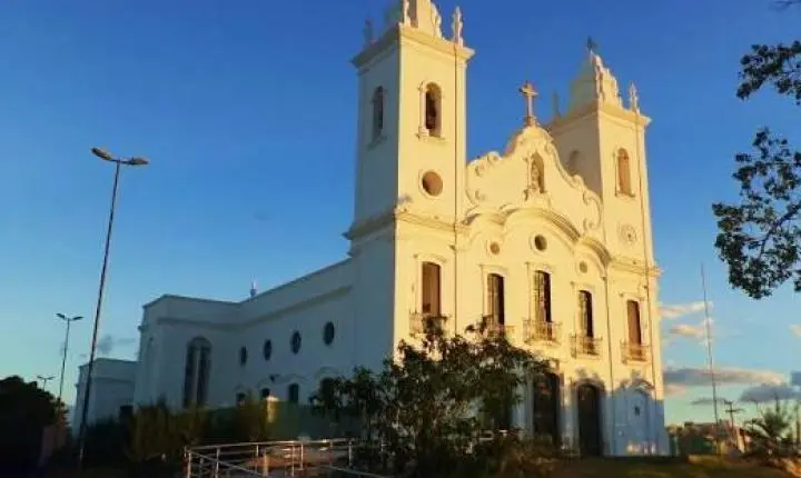 Diocese de Sobral proíbe temporariamente uso de IA em conteúdos oficiais