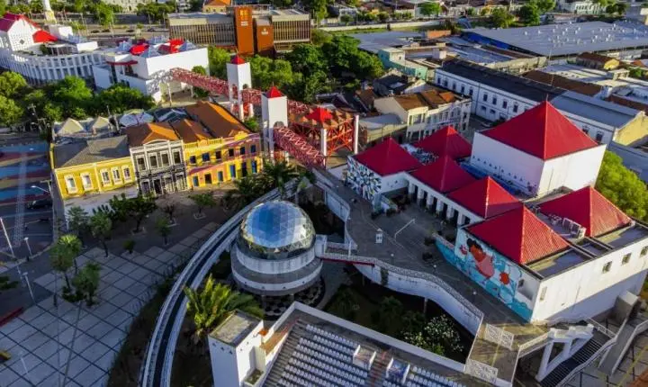Dragão do Mar tem programação gratuita com hip hop, teatro, exposições e cinema neste fim de semana