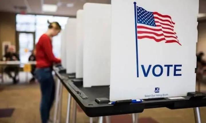 EUA: Texas e outros estados dão início às eleições de meio de mandato