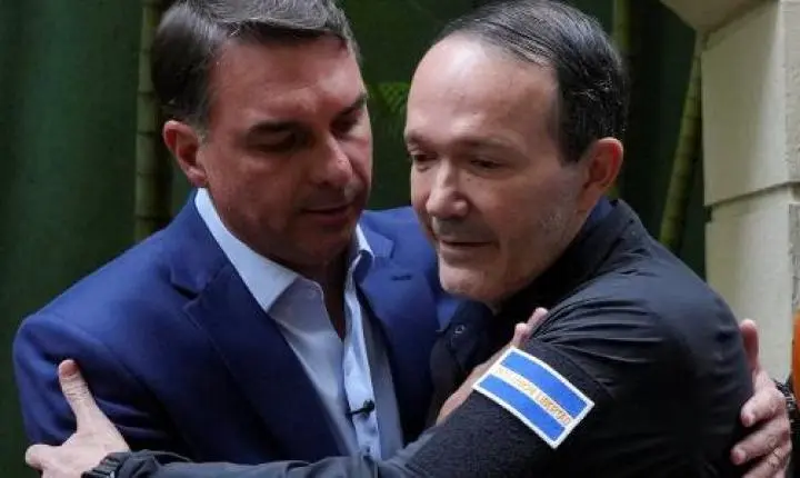 Flávio Bolsonaro (PL), encontrou-se com o ministro da Justiça e Segurança Pública de El Salvador, neste domingo (30)
