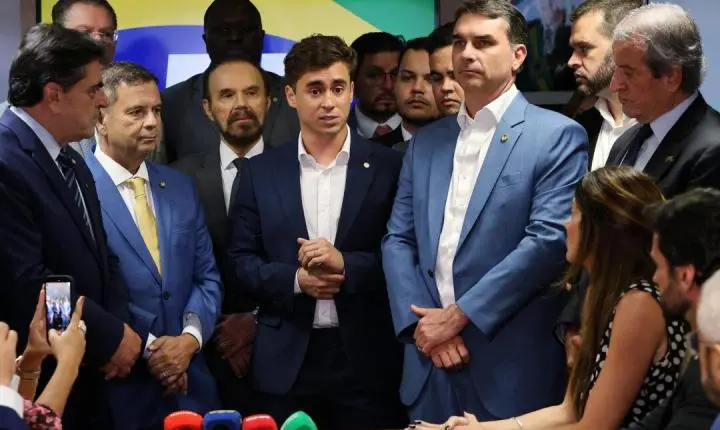 Flávio diz que Nikolas tem perfil para ser presidente da República