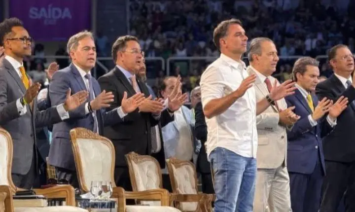 Flávio participa de celebração dos 100 anos da AD Madureira