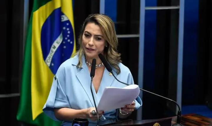 Justiça condena Soraya Thronicke a indenizar vice de Flávio