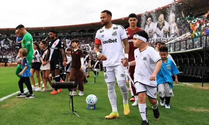 Levantamento mostra impacto da presença de Neymar em campo pelo Santos; veja os números