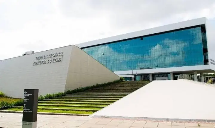 Luciana Madruga é nomeada juíza titular do TRE-CE; medida é publicada no DOU