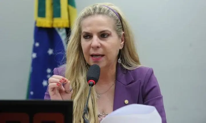 Luizianne suspende agenda por motivos de saúde em meio à disputa por composição na chapa governista