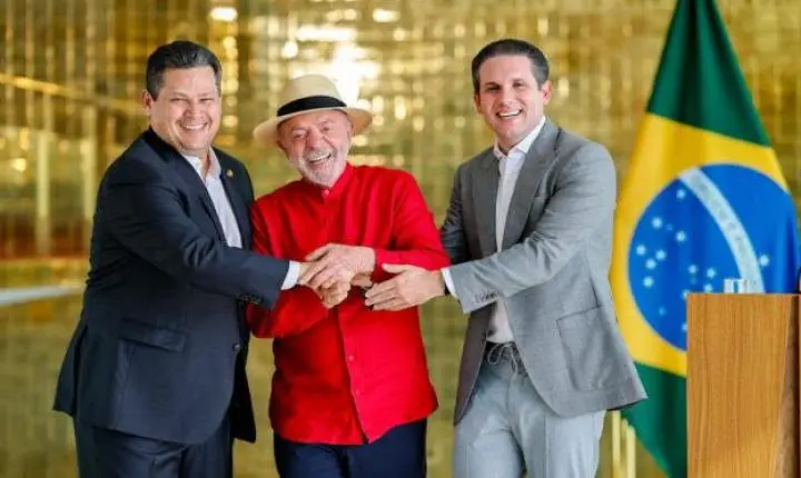 Motta articula blocão para encurralar PL na disputa pelo comando da Câmara
