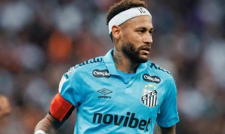 Lesão de Neymar contra Palmeiras repercute na Espanha: 'De volta à enfermaria'
